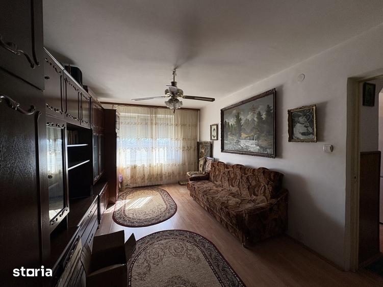 Apartament cu 2 camere decomandat în Rogerius