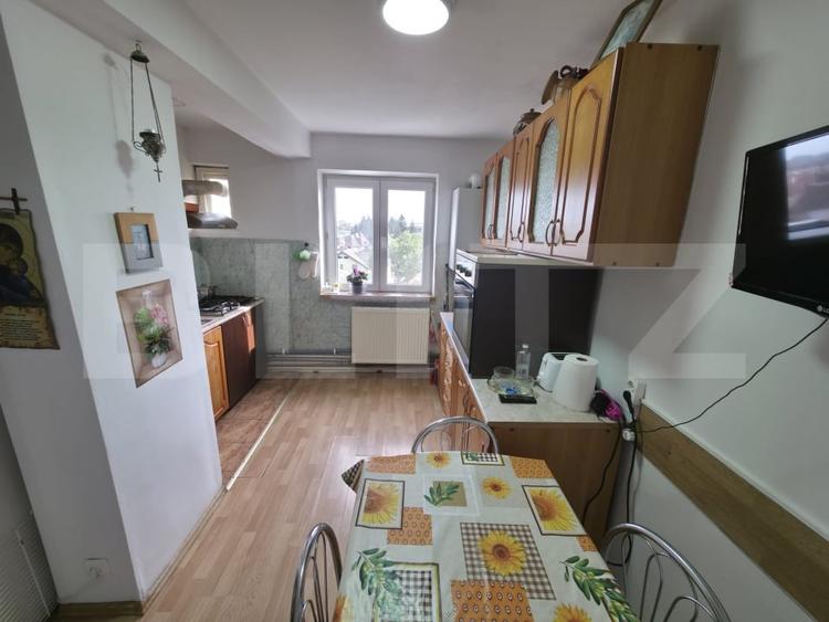 Apartament cu 4 camere decomandat, mobilat în Unirii