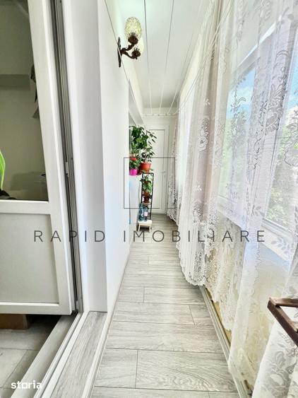 Apartament cu 4 camere decomandat în Siderurgiștilor