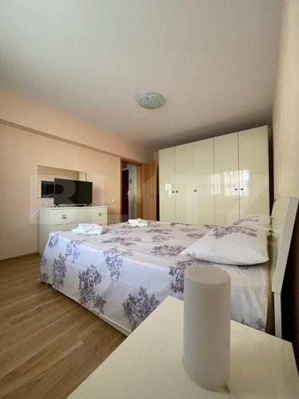 Apartament cu 2 camere, decomandat, loc de parcare, zona Tractorul, Brașov - 2