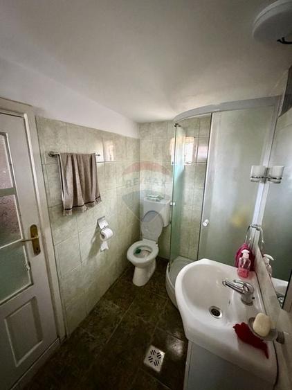 Casă individuală cu 3 camere cu Teren 5000 Mp în Popești