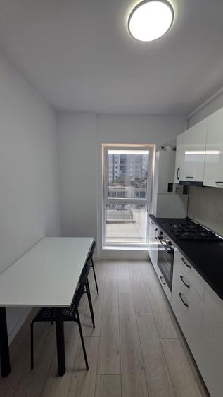 Apartament cu 2 camere decomandat în Berceni