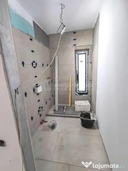 Casă cu 4 camere cu Teren 300 Mp în Prelungirea Ghencea