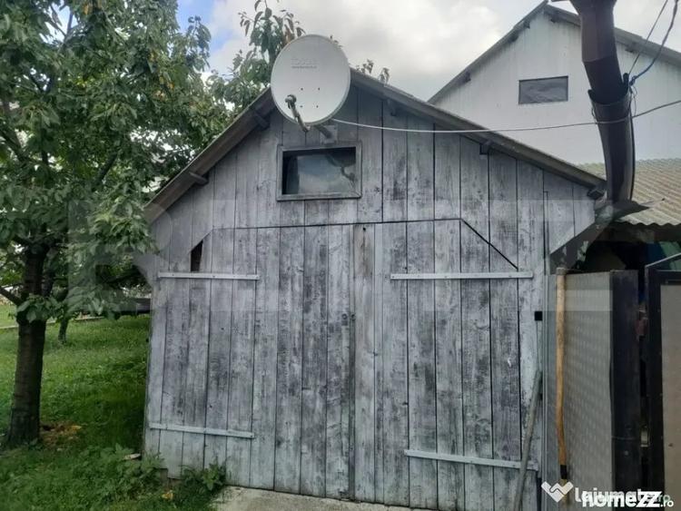 Casă cu 4 camere cu Teren 2190 Mp în Siret