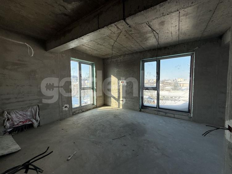 Apartament cu 3 camere decomandat în Tomis Plus