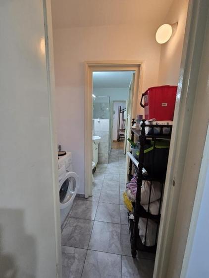 Apartament cu 2 camere, mobilat în Titan