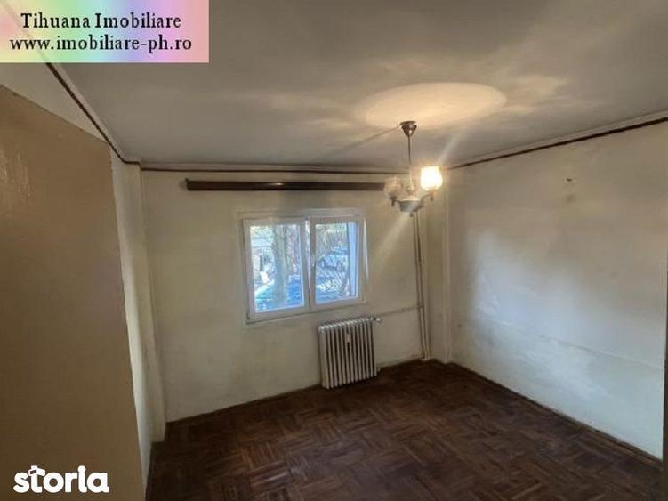 Apartament cu 4 camere decomandat în Republicii