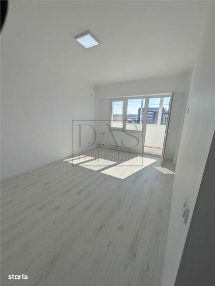 Apartament cu 3 camere, mobilat în Vitan