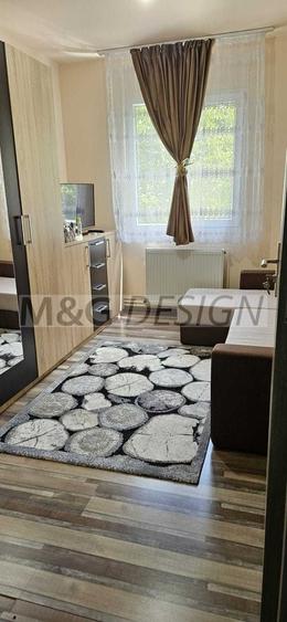 Apartament cu 3 camere semidecomandat, mobilat în Circumvalațiunii