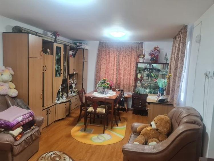 Casă cu 3 camere în Central-Piață - 4
