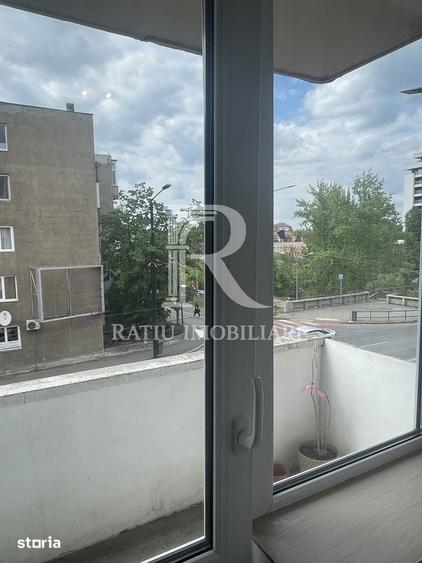 Apartament cu 3 camere în Orașul Nou