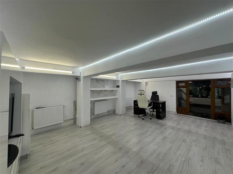 Birou, de 60 mp, în Păcurari