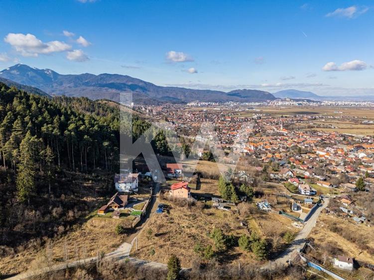 Teren Construcții intravilan de 1000 mp, în Săcele