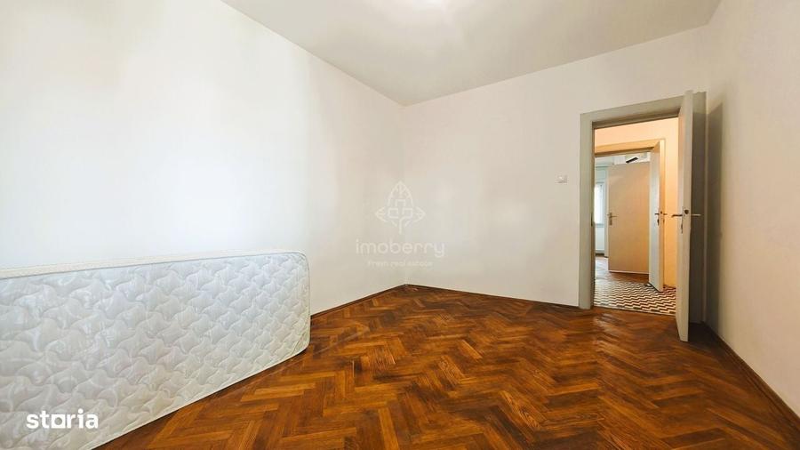 Apartament cu 3 camere semidecomandat în Știrbei Vodă