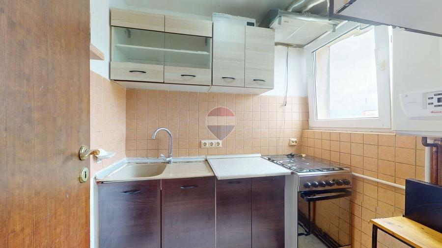 Garsonieră semidecomandată în Uzina 2