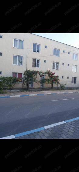 Casă cu 24 camere cu Teren 1000 Mp în Costinești