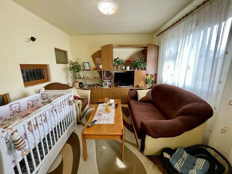 Apartament cu 2 camere semidecomandat în Gară