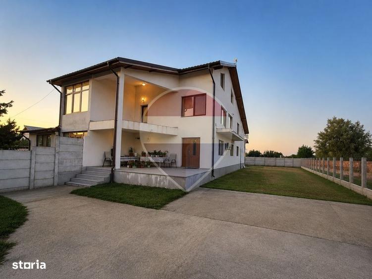 Casă cu 4 camere în Dragomirești-Deal