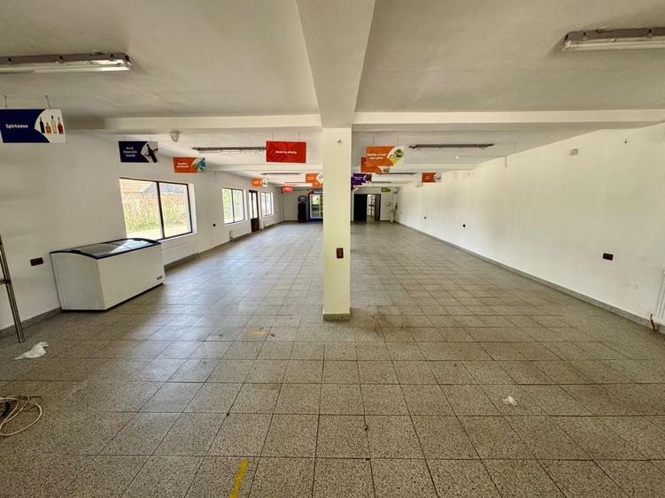 Spațiu comercial, de 469 mp, în Central