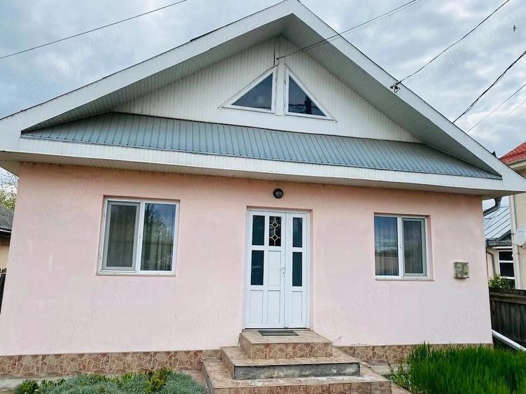 Casă cu 3 camere cu Teren 412 Mp în Central