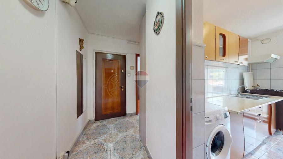 Apartament cu 2 camere decomandat în Noua