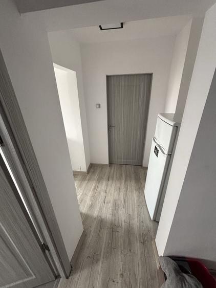 Apartament cu 2 camere decomandat, mobilat în Colentina