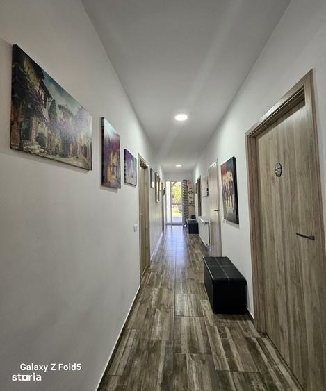 Casă cu 4 camere decomandat cu Teren 570 Mp în Sântandrei