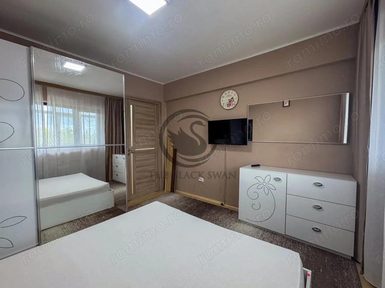 Apartament cu 3 camere decomandat, mobilat în Mihai Bravu