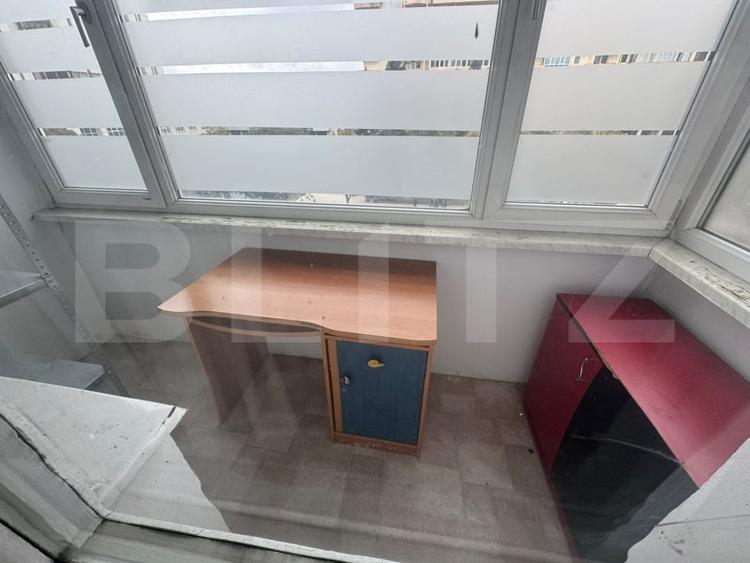 Apartament cu 2 camere decomandat, mobilat în Decebal