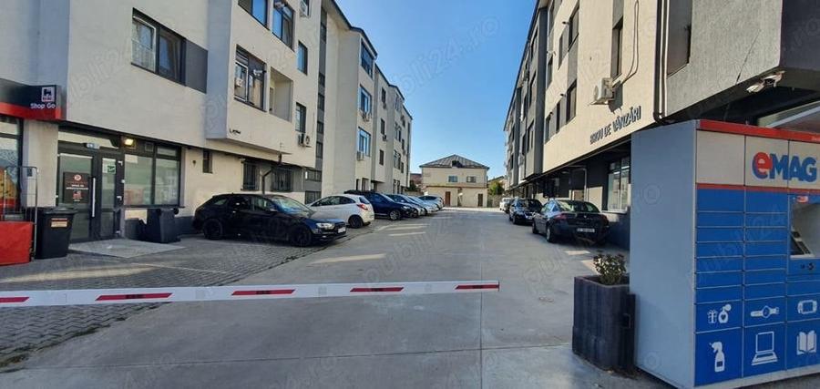 Apartament cu 2 camere decomandat în Roșu