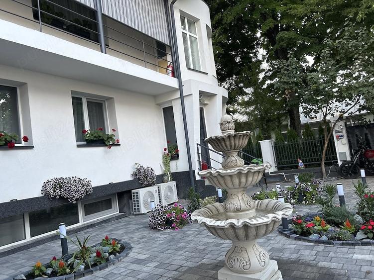 Spațiu comercial, de 750 mp, în Copou