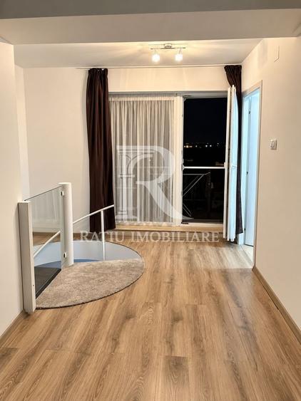 Apartament cu 2 camere semidecomandat, mobilat în Decebal