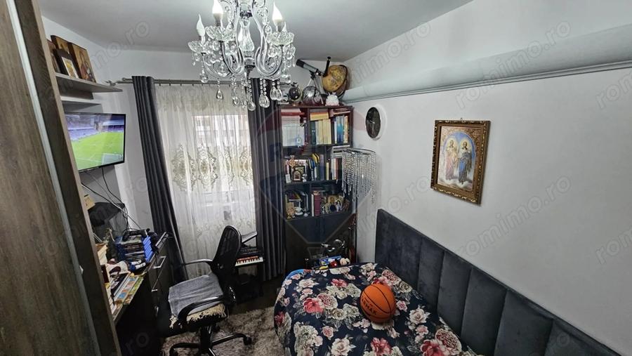 Apartament cu 2 camere decomandat în Târgu Neamț