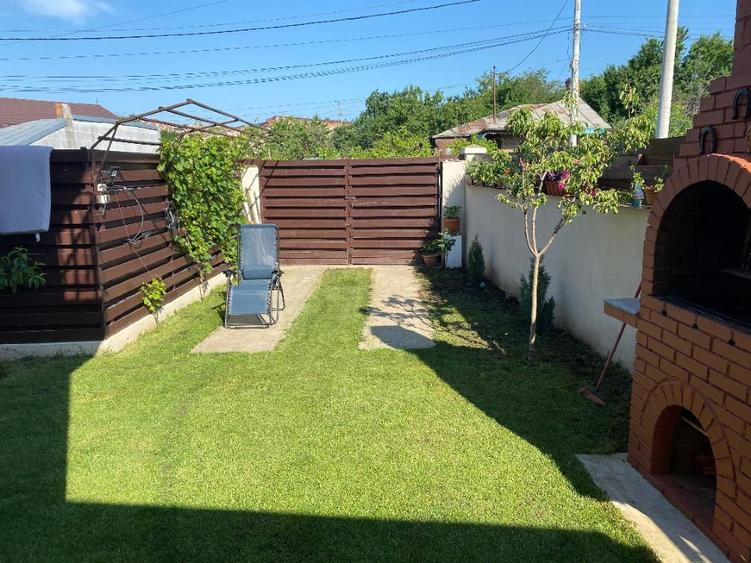 Duplex cu 4 camere cu Teren 150 Mp în Dobroești