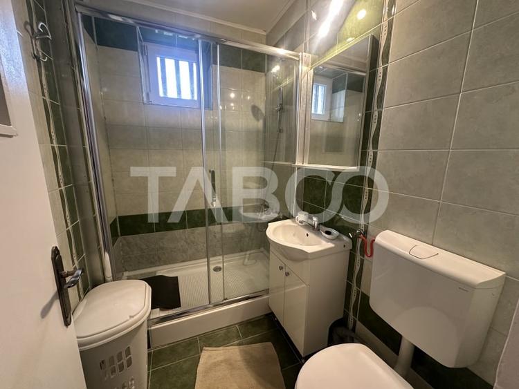 Apartament cu 3 camere decomandat, mobilat în Mihai Viteazul