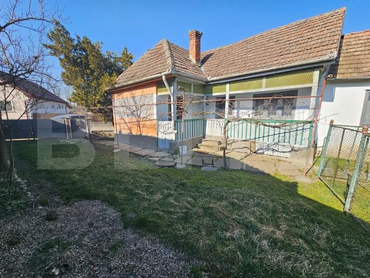 Casă individuală cu 4 camere cu Teren 840 Mp în Sâncel