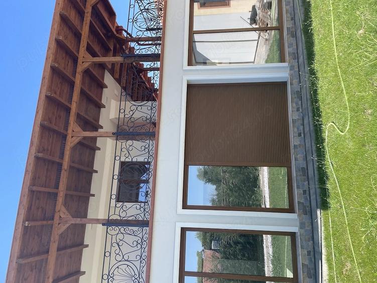Casă cu Teren 2650 Mp în Sacoșu Turcesc