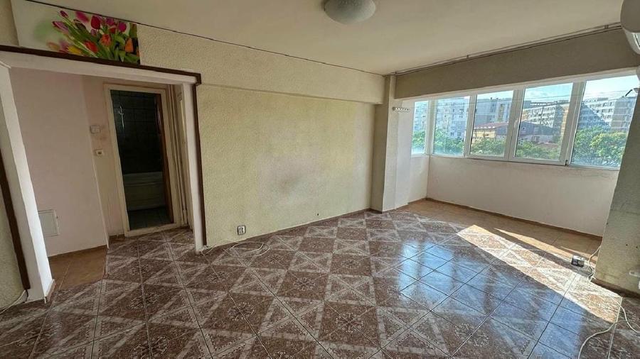 Apartament cu 2 camere semidecomandat în Rahova