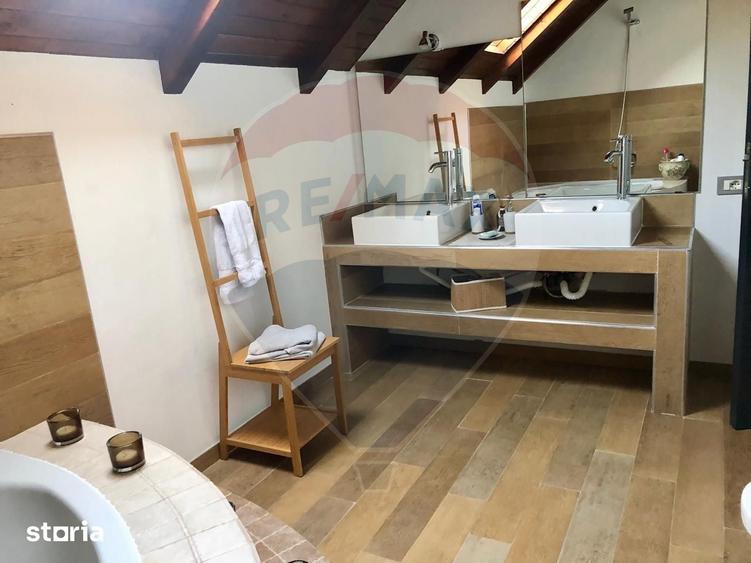Casă cu 5 camere cu Teren 700 Mp în Central