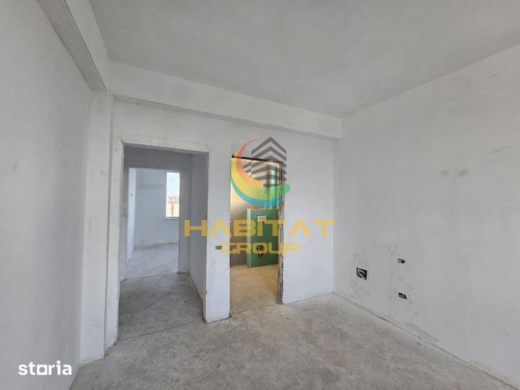 Casă cu 4 camere cu Teren 500 Mp în Central
