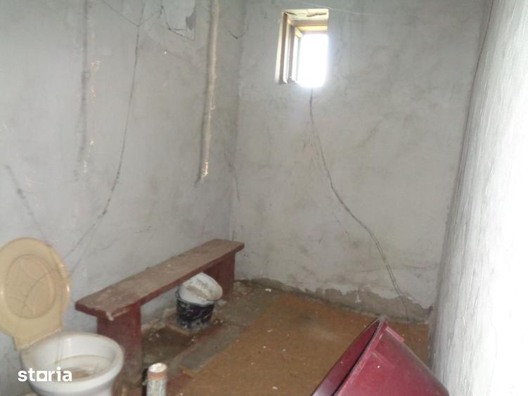 Casă cu 3 camere cu Teren 748 Mp în Central