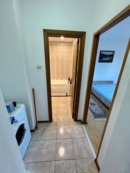 Apartament cu 2 camere semidecomandat, mobilat în Dacia