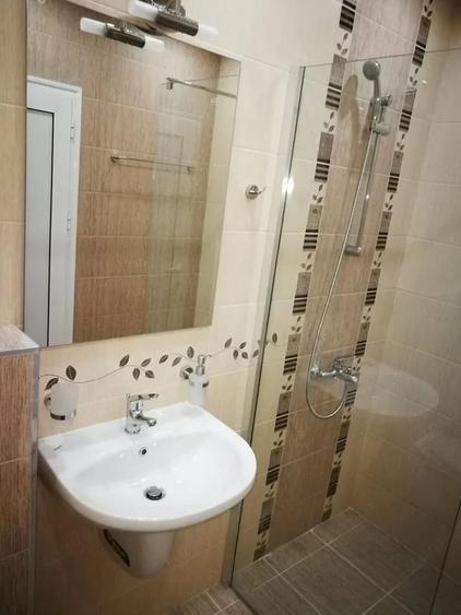 Garsonieră decomandată în Gara de Nord