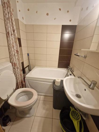 Apartament cu 2 camere nedecomandat în Șagului