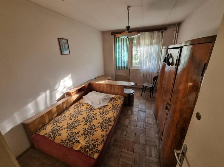 Apartament cu 2 camere semidecomandat în Abator