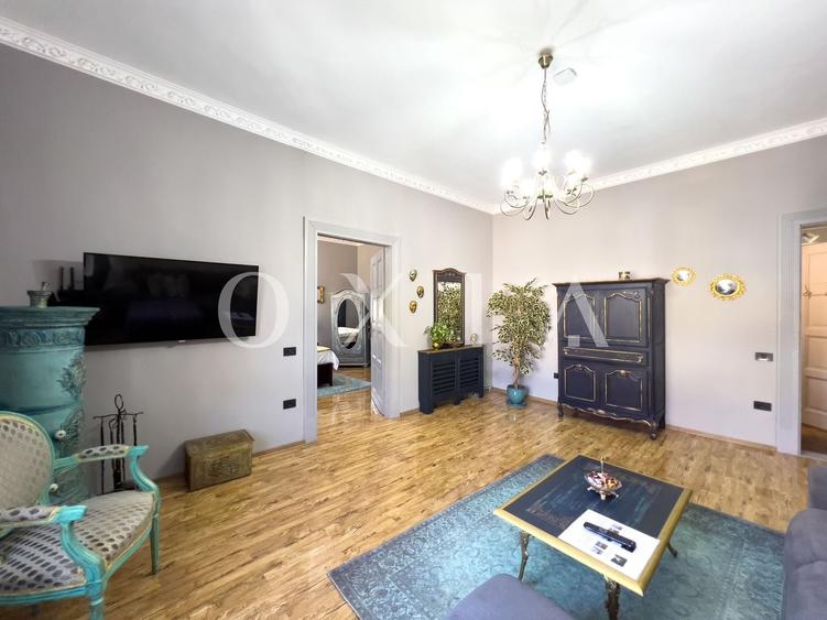 Apartament cu 2 camere semidecomandat, mobilat în Central