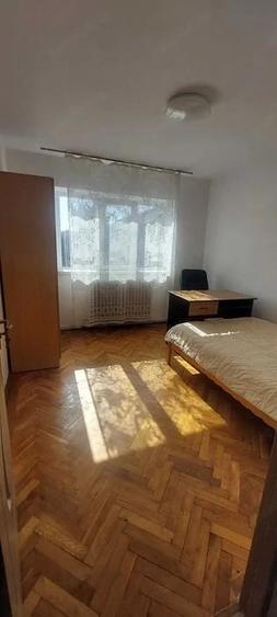 Apartament cu 2 camere decomandat în Cetate