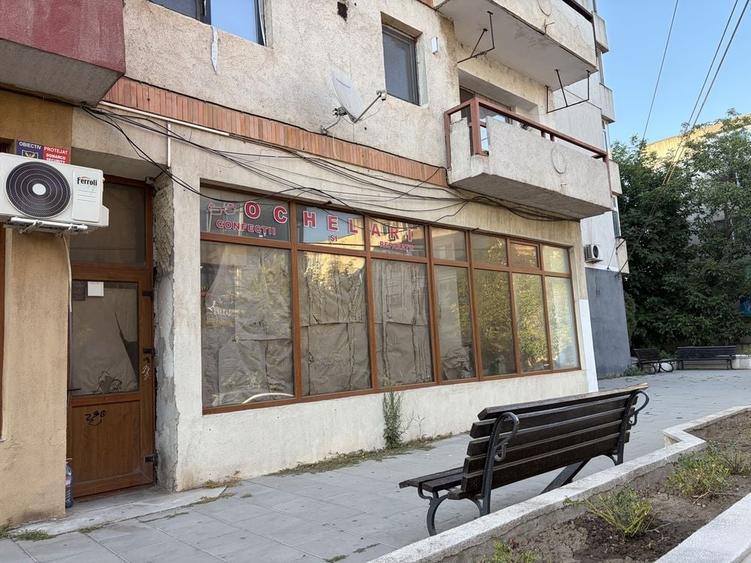 Spațiu comercial, de 55 mp, în Poarta 6