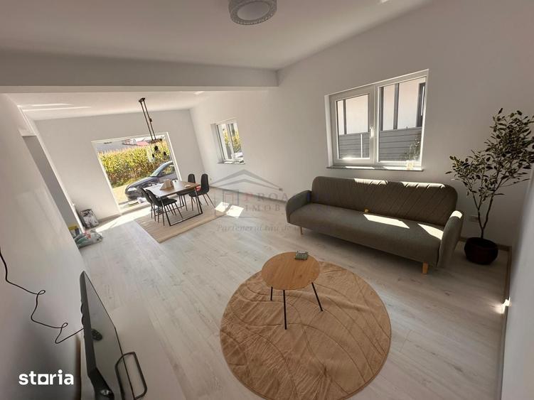 Casă cu 4 camere cu Teren 220 Mp în Ipotești