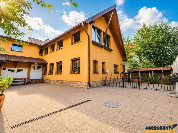 Spațiu comercial, de 200 mp, în Florilor